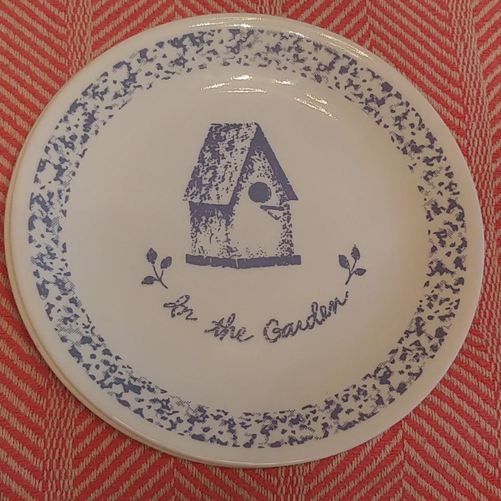 Corelle in the Garden Dinner Plate